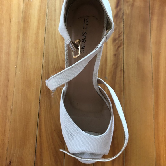 Flower Wedges - Picture 2 of 4